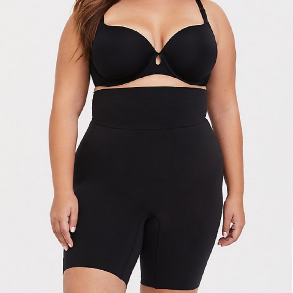 Plus size Spanx Higher Power Shorts